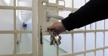 Bill Would Facilitate Medicaid Before Release from Jail
