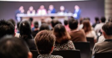 AMA Delegates: Stop Criminalizing Medicine